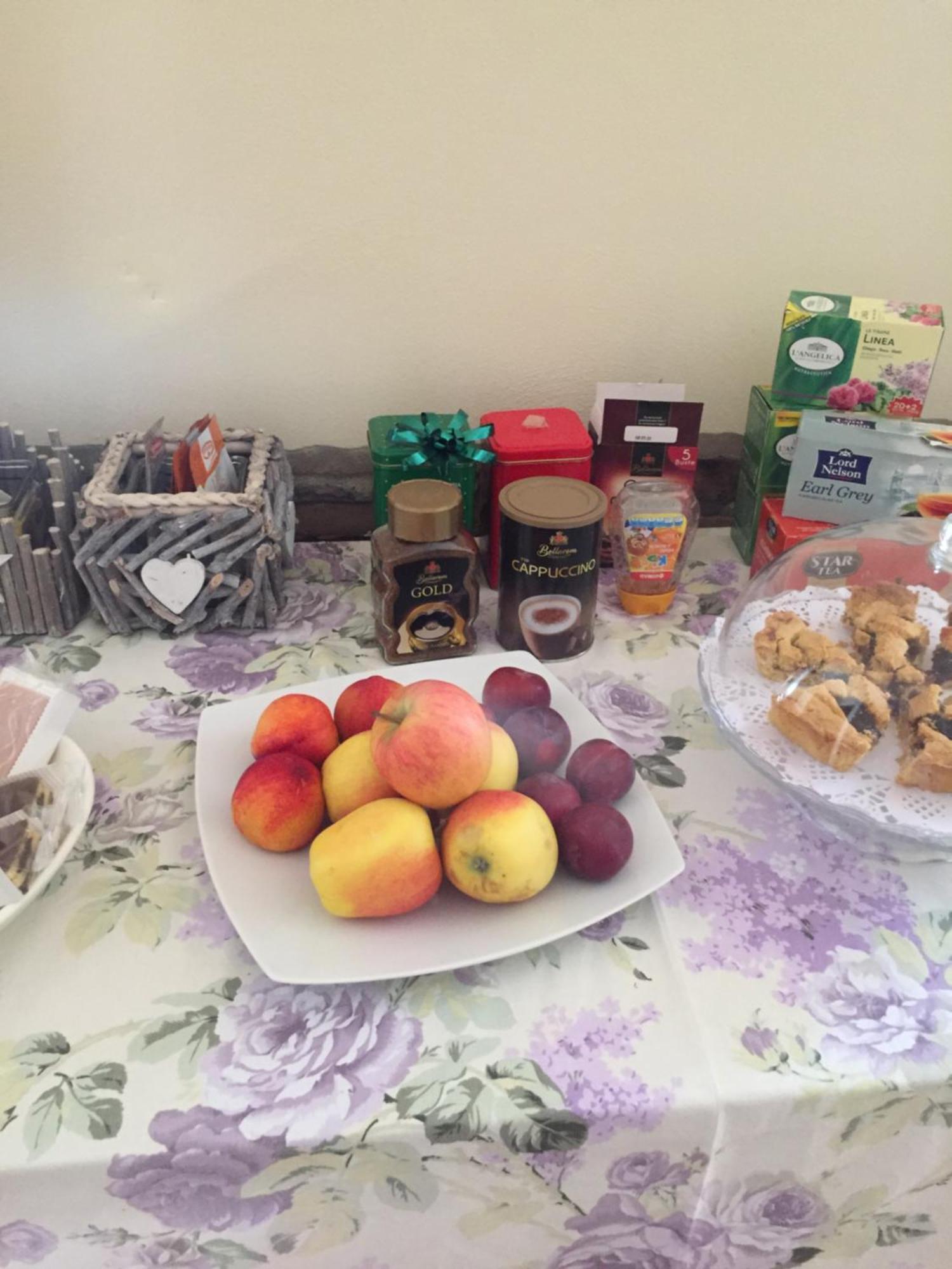 B&B Happiness In The Country Brescello Bagian luar foto