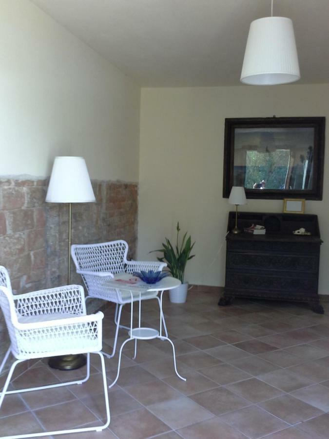 B&B Happiness In The Country Brescello Bagian luar foto