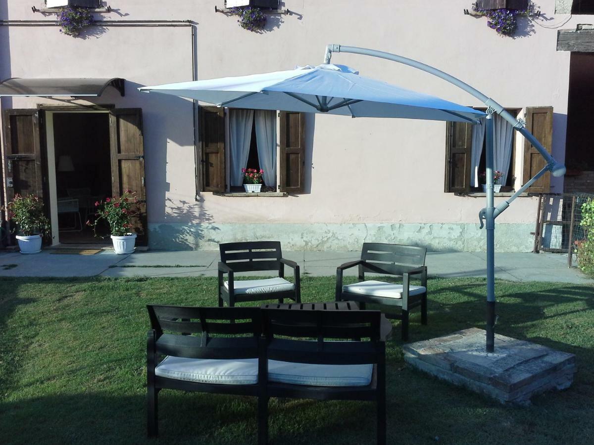 B&B Happiness In The Country Brescello Bagian luar foto