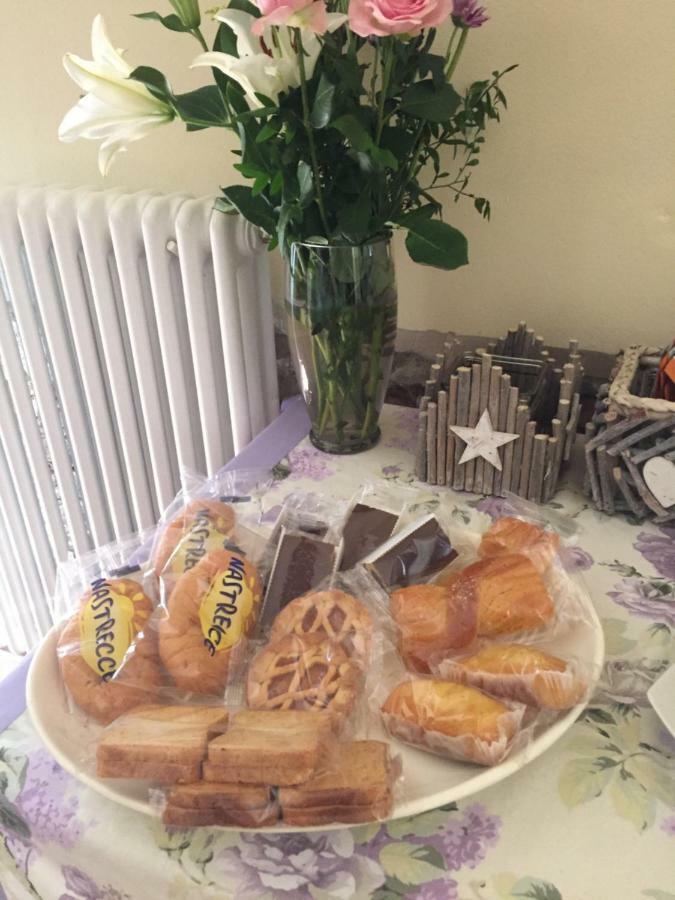 B&B Happiness In The Country Brescello Bagian luar foto