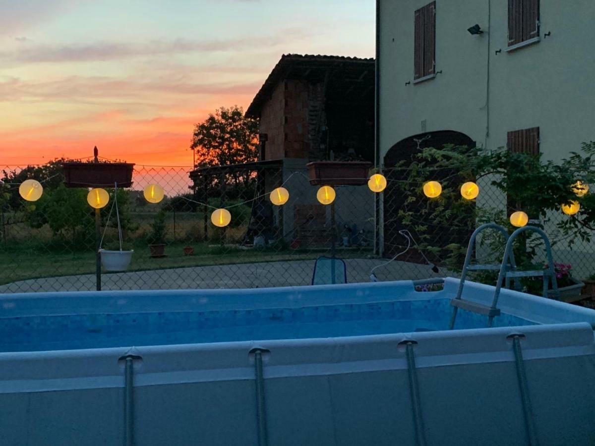 B&B Happiness In The Country Brescello Bagian luar foto